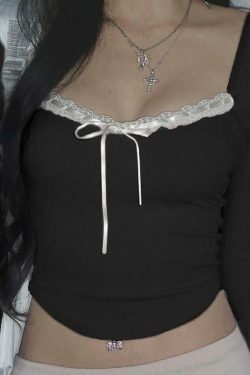 Square-Neck Lace-Trim Crop Top: Y2K Aesthetic with Coquette Style and Grunge Vibes