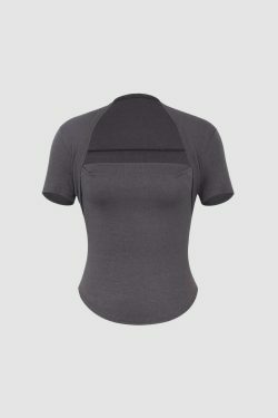 Square Neck Curved Hem T-Shirt in Y2K Fashion with Coquette and Grunge Aesthetic