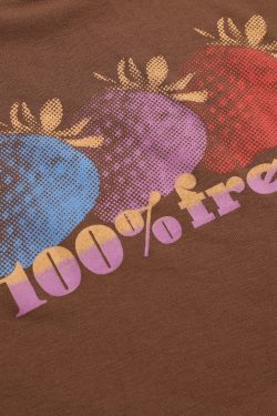 Strawberry Graphic Crop Tee - Y2K Aesthetic Top - Coquette Style - Cute Pastel Goth Fashion