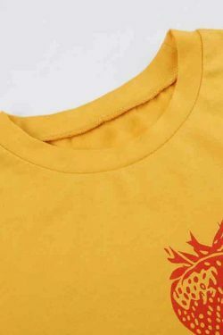 Strawberry Letter Print Crop Tee - Y2K Aesthetic Top - Coquette Grunge Outfit