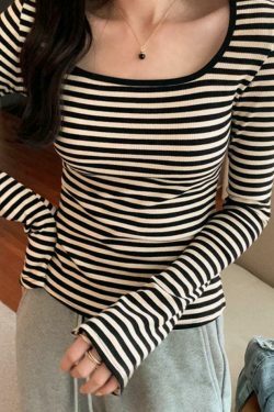Striped Print Square Neck Slim Long Sleeve Tee - Y2K Fashion Aesthetic Top for Women