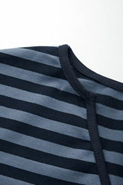 Striped V Neck Long Sleeve Tee - Y2K Fashion Aesthetic Top for Women - Coquette Style Grunge Outfit