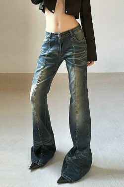Studded Flared Jeans: Y2K Fashion with a Coquette Aesthetic