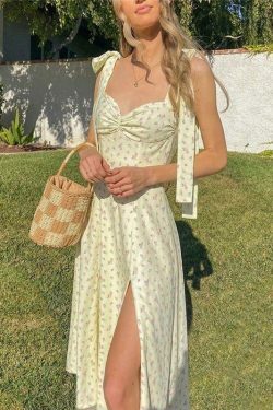 Sunshine's Coquette Aesthetic Floral Dress with Thigh Split - Y2K Fashion Statement