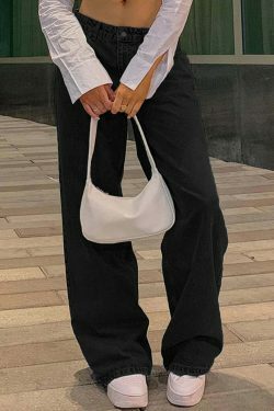 Valentina Verve Mom Jeans - Y2K Fashion Staple for Women with a Coquette Aesthetic and Grunge Style