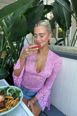 Valerian V-Neck Lace Top - Y2K Fashion Coquette Aesthetic Grunge Style Cute Tops Pastel Goth