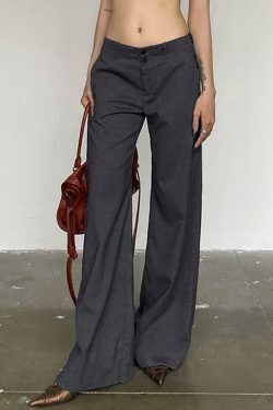 Vintage-Inspired Cargo Skirt with Coquette Aesthetic and Grunge Style - Y2K Fashion Staple