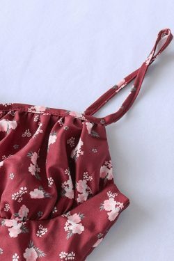 Vintage-Inspired Ditsy Floral Maxi Dress with a Split Hem - Y2K Fashion Aesthetic