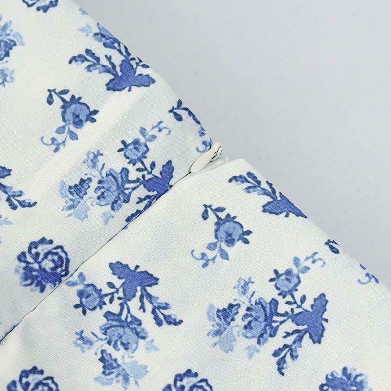 Vintage-inspired Evelyn Floral Dress for a Coquette Aesthetic Look with a Touch of Y2K Fashion Vintage-inspired Evelyn Floral Dress for a Coquette Aesthetic Look with a Touch of Y2K Fashion