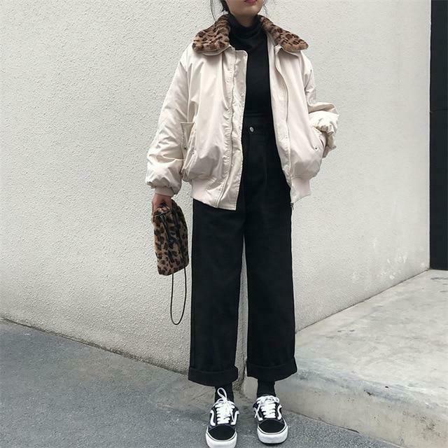 Vintage-Inspired High Waist Cropped Pants for Y2K Fashion Enthusiasts