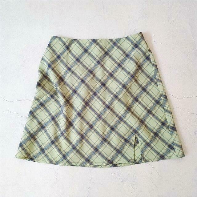 Vintage-Inspired High Waisted Mini Skirt for Y2K Fashion Enthusiasts Vintage-Inspired High Waisted Mini Skirt for Y2K Fashion Enthusiasts