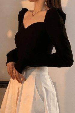 Vintage-Inspired Ruched Puff Sleeve Blouse for Y2K Fashion Enthusiasts