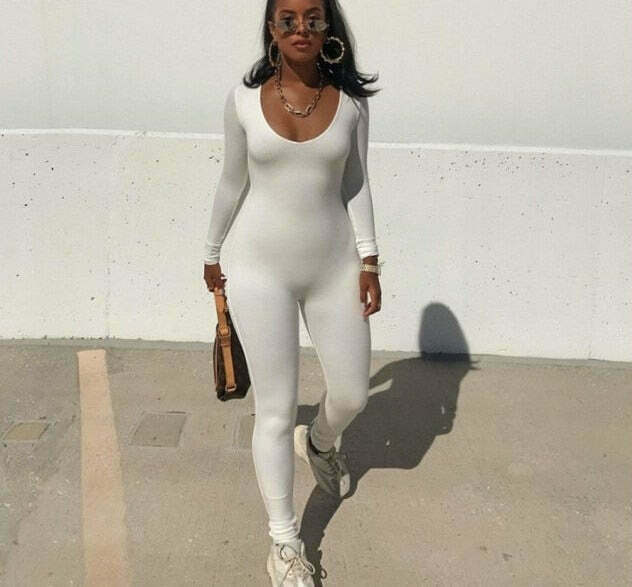 Vintage-Inspired Y2K Aesthetic Cargo Skirt and Hoodie Set Vintage-Inspired Y2K Aesthetic Cargo Skirt and Hoodie Set