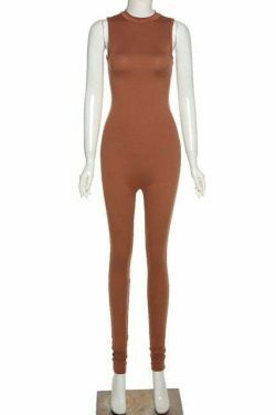 Vintage-Inspired Y2K Aesthetic Cargo Skirt and Hoodie Set