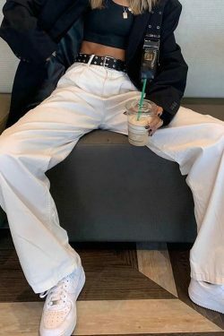 Vintage-Inspired Y2K Boyfriend Jeans with Side Pockets - Coquette Aesthetic Grunge Style