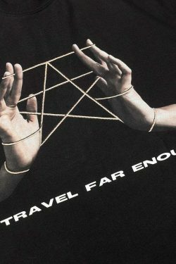 Vintage 'Cats Cradle Star' Graphic Tee - Y2K Aesthetic Fashion for Women