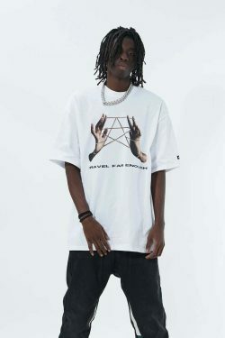 Vintage 'Cats Cradle Star' Graphic Tee - Y2K Aesthetic Fashion for Women