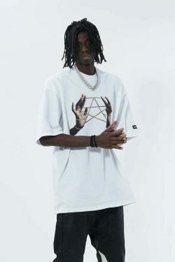 Vintage 'Cats Cradle Star' Graphic Tee - Y2K Aesthetic Fashion for Women