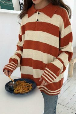 Vintage 90s Aesthetic Sweater: Y2K Fashion for Women - Coquette & Grunge Style Tops