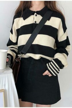 Vintage 90s Aesthetic Sweater: Y2K Fashion for Women - Coquette & Grunge Style Tops