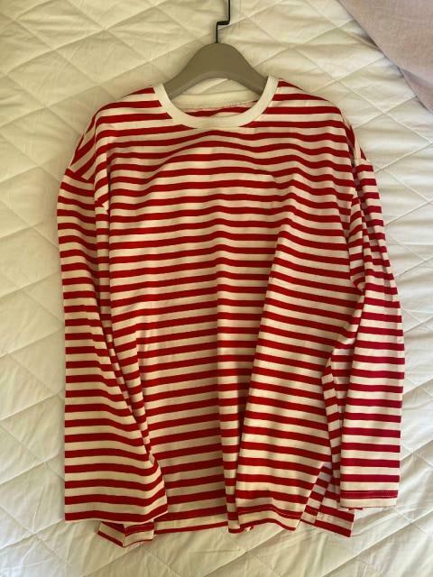 Vintage 90s Grunge Sweater - Y2K Aesthetic Coquette Style - Retro Fashion Vintage 90s Grunge Sweater - Y2K Aesthetic Coquette Style - Retro Fashion