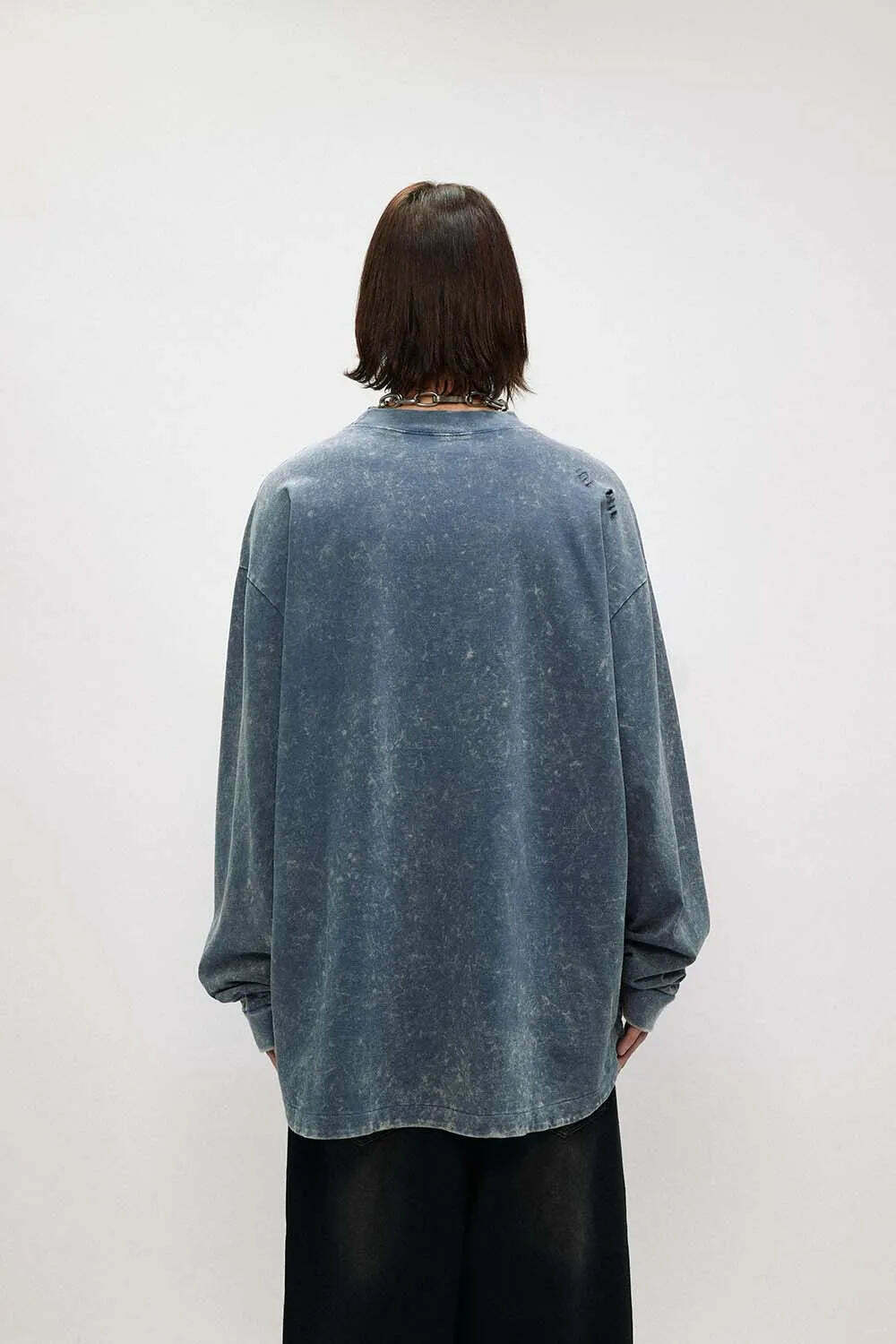 Vintage Acid Wash Ripped Long Sleeve: Y2K Grunge Aesthetic Top for Women