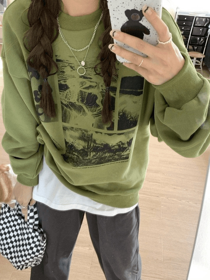 Vintage Aesthetic Landscape Print Crew Sweatshirt - Y2K Fashion Coquette Style Grunge Outfits