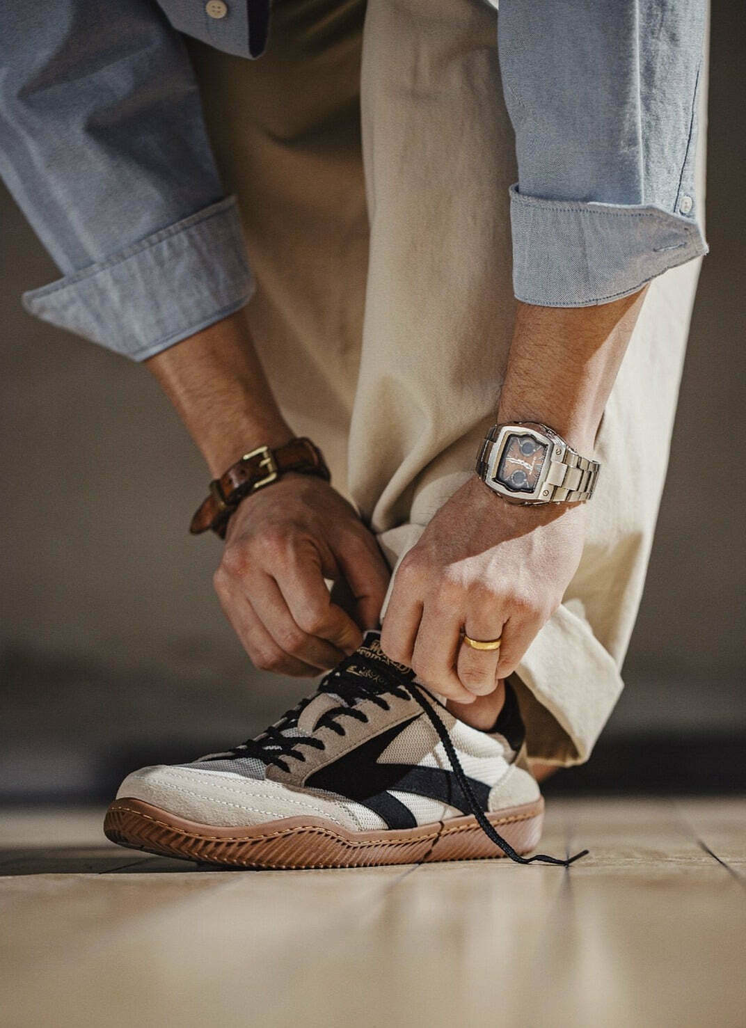 Vintage Aesthetic Y2K Sneakers - Coquette Grunge with Pastel Goth Vibes Vintage Aesthetic Y2K Sneakers - Coquette Grunge with Pastel Goth Vibes