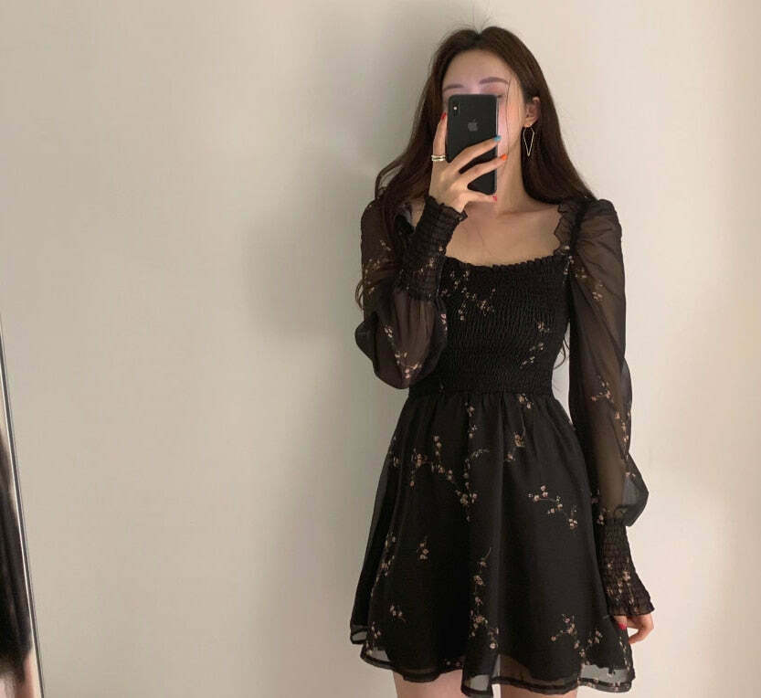 Vintage Chiffon Dress with Y2K Aesthetic and Coquette Style for Women's Fashion Vintage Chiffon Dress with Y2K Aesthetic and Coquette Style for Women's Fashion