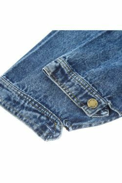 Vintage Denim Jacket: Y2K Aesthetic Outerwear - Coquette Style with Grunge & Pastel Goth Vibes