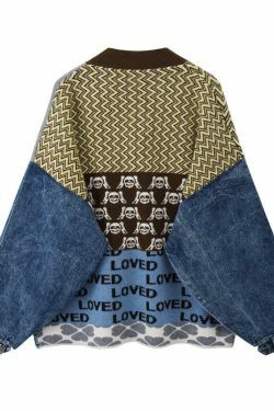 Vintage Denim Jacket: Y2K Aesthetic Outerwear - Coquette Style with Grunge & Pastel Goth Vibes