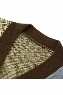 Vintage Denim Jacket: Y2K Aesthetic Outerwear - Coquette Style with Grunge & Pastel Goth Vibes