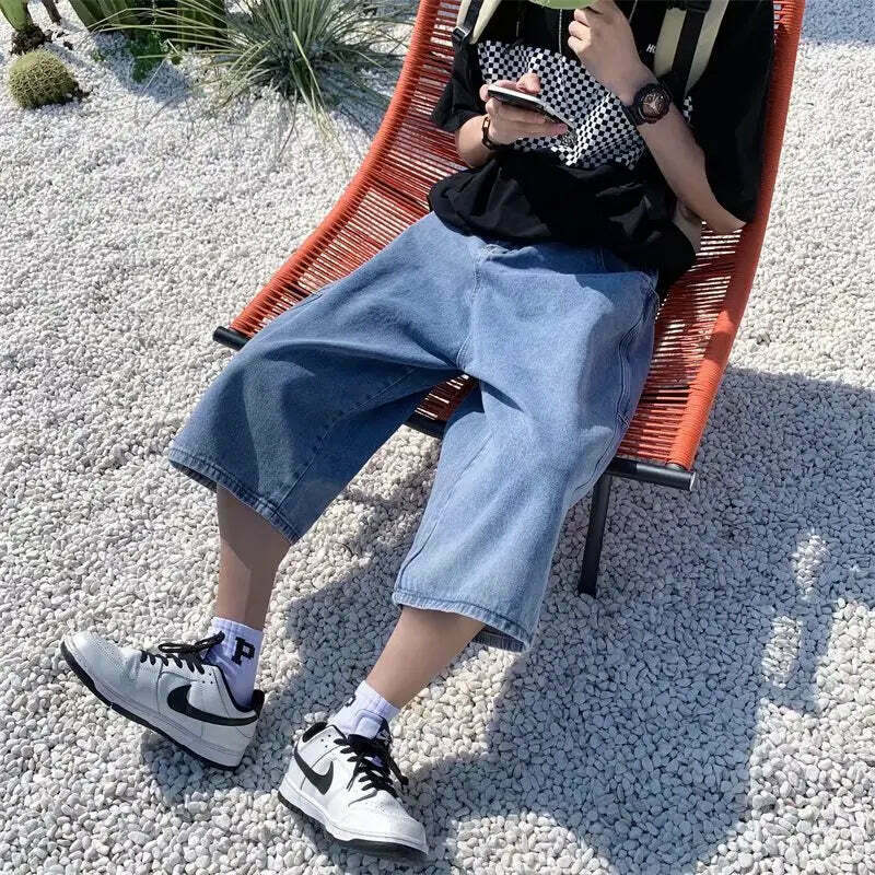 Vintage Denim Jorts: Y2K Aesthetic Cargo Skirt - Grunge & Coquette Vintage Denim Jorts: Y2K Aesthetic Cargo Skirt - Grunge & Coquette