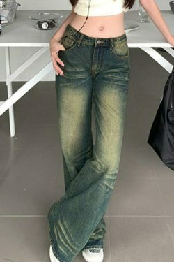 Vintage Distressed Low Waist Boyfriend Jeans: Y2K Fashion with Grunge Aesthetic and Coquette Style