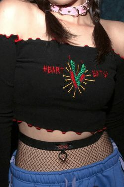 Vintage Embroidery Fungus Off Shoulder Long Sleeve Top