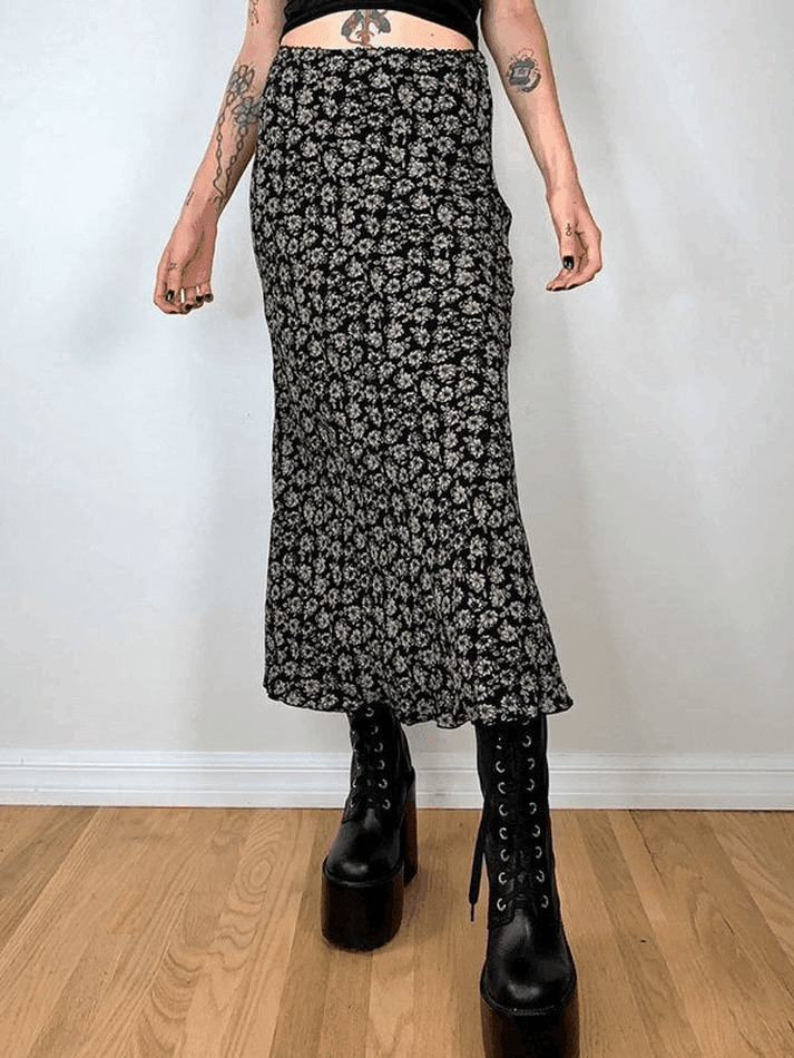 Vintage Floral Allover Midi Skirt - Y2K Fashion with Coquette & Grunge Aesthetics Vintage Floral Allover Midi Skirt - Y2K Fashion with Coquette & Grunge Aesthetics