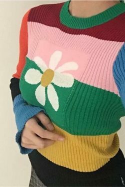 Vintage Flower Knitted Sweater - Y2K Aesthetic Coquette Style - Grunge Fashion Statement Piece