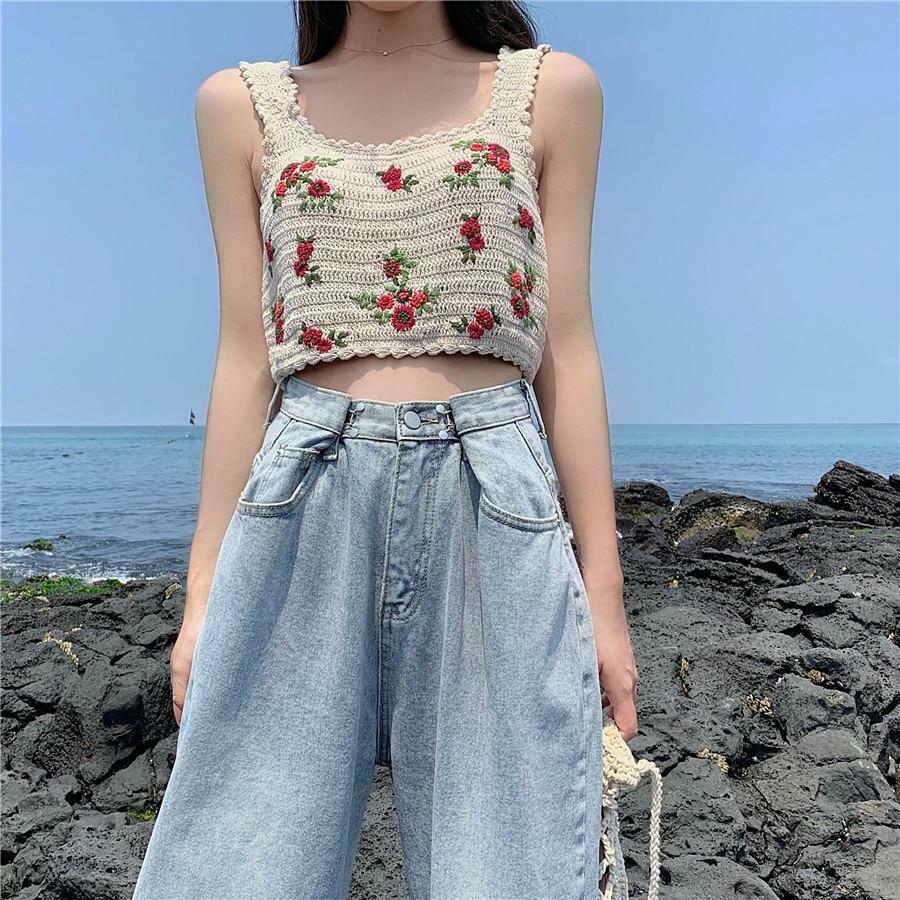 Vintage Flowers Embroidery Knitted Crop Top - Y2K Aesthetic Fashion Statement