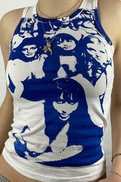 Vintage Girl Graphic Crop Tank - Y2K Aesthetic Coquette Style with Grunge & Pastel Goth Vibes