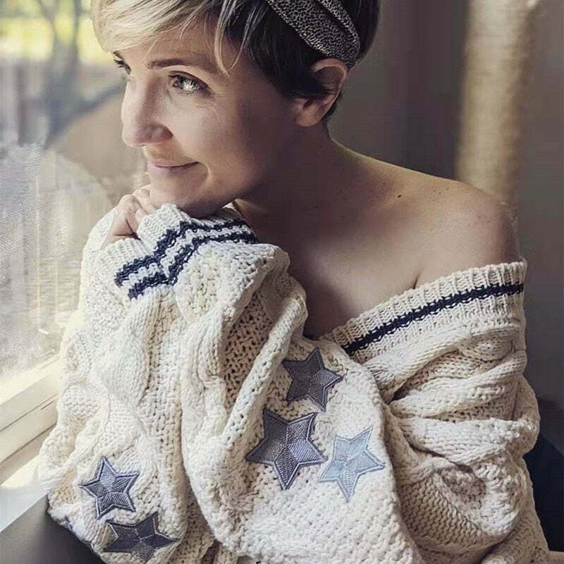 Vintage Hollywood Starlet Star-Embroidered Cardigan - Y2K Fashion Aesthetic for Women Vintage Hollywood Starlet Star-Embroidered Cardigan - Y2K Fashion Aesthetic for Women