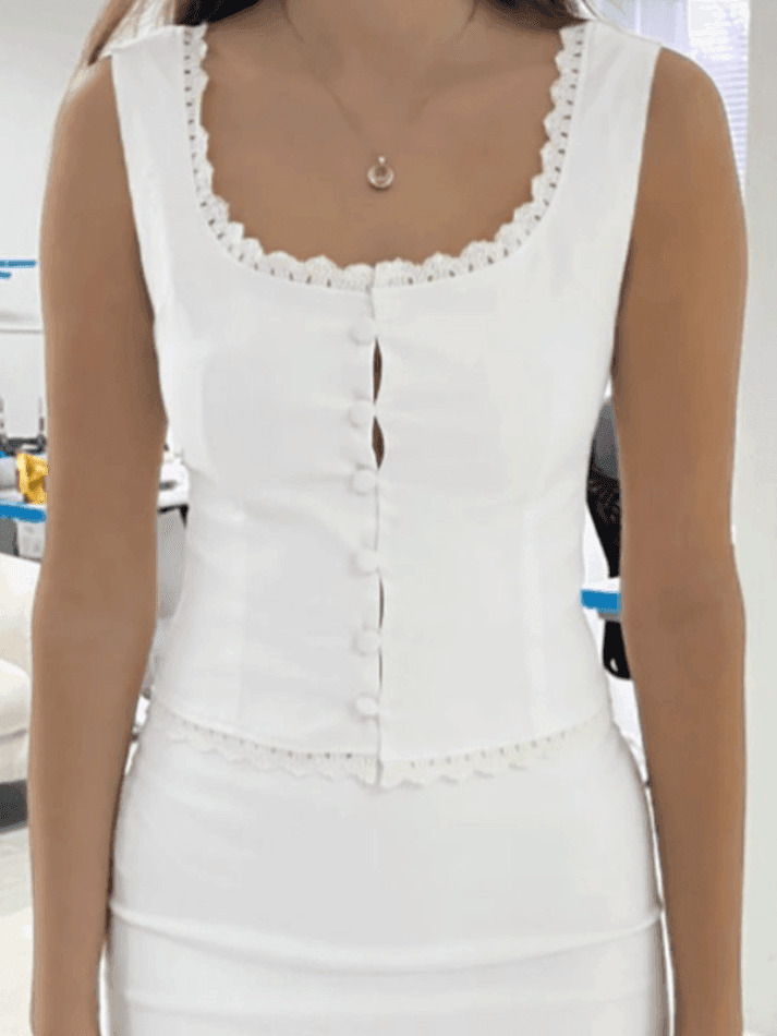 Vintage Lace Trim White Tank Top: Y2K Fashion Aesthetic with Coquette Style and Grunge Vibes