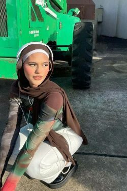 Vintage Mesh Tee with Y2K Aesthetic Prints - Coquette & Grunge Style Women's Fashion