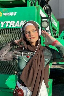 Vintage Mesh Tee with Y2K Aesthetic Prints - Coquette & Grunge Style Women's Fashion