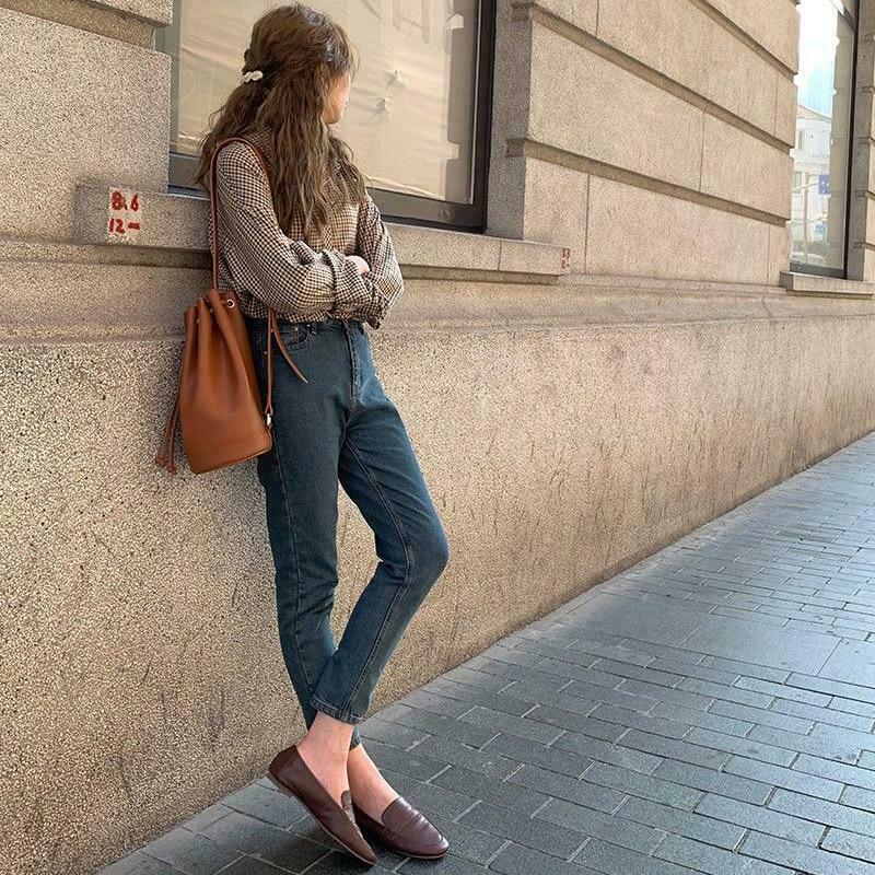 Vintage Plaid Shirt: Y2K Fashion with Coquette Aesthetic, Grunge Style, and Pastel Goth Vibes Vintage Plaid Shirt: Y2K Fashion with Coquette Aesthetic, Grunge Style, and Pastel Goth Vibes