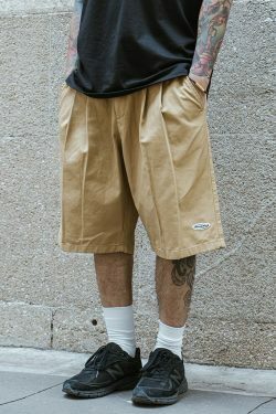 Vintage Pleated Skater Shorts: Y2K Fashion with Coquette Aesthetic & Grunge Vibes