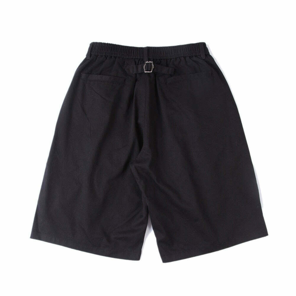 Vintage Pleated Skater Shorts: Y2K Fashion with Coquette Aesthetic & Grunge Vibes Vintage Pleated Skater Shorts: Y2K Fashion with Coquette Aesthetic & Grunge Vibes