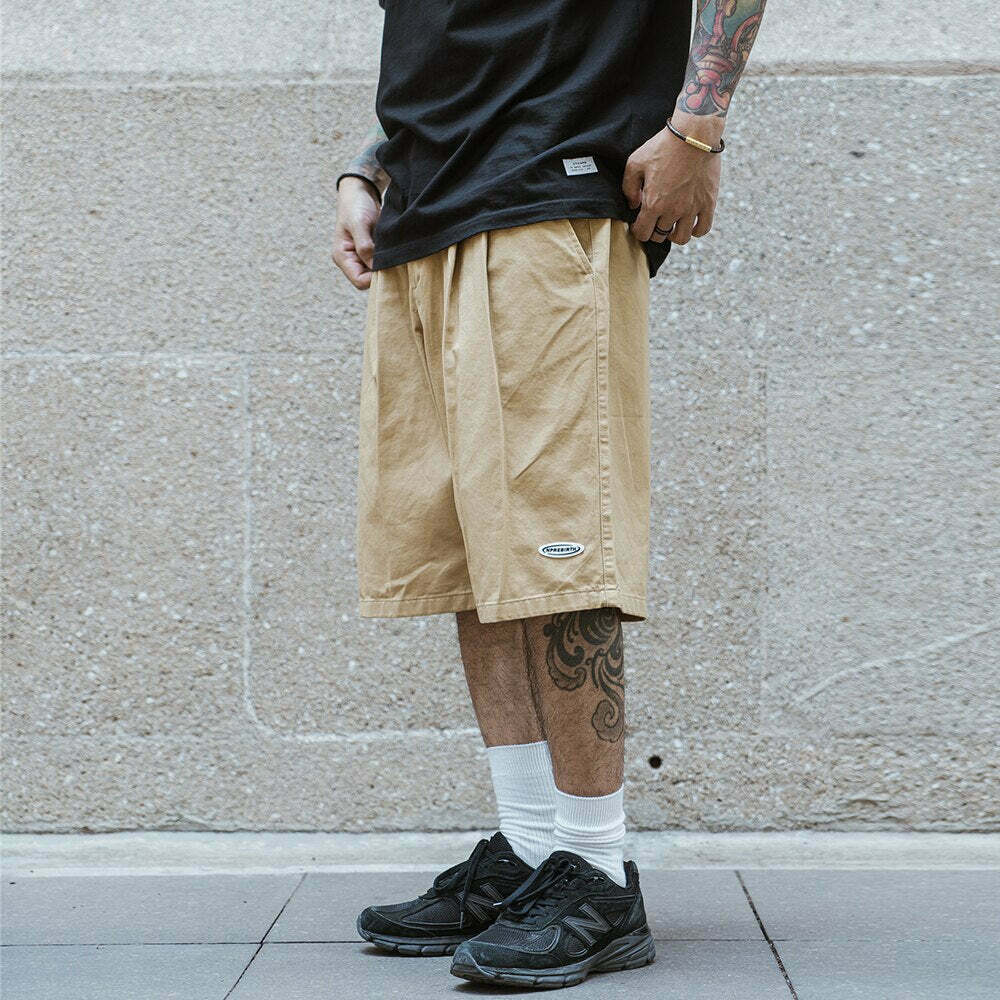 Vintage Pleated Skater Shorts: Y2K Fashion with Coquette Aesthetic & Grunge Vibes Vintage Pleated Skater Shorts: Y2K Fashion with Coquette Aesthetic & Grunge Vibes