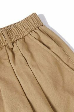 Vintage Pleated Skater Shorts: Y2K Fashion with Coquette Aesthetic & Grunge Vibes