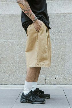 Vintage Pleated Skater Shorts: Y2K Fashion with Coquette Aesthetic & Grunge Vibes