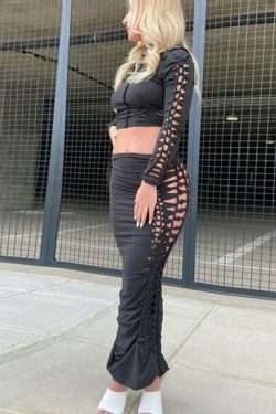 Vintage Pleated Skirt: Y2K Aesthetic Fashion - Coquette Style, Grunge Vibes, Pastel Goth